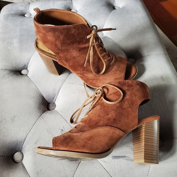 COPY - Brown suede lace up ankle booties - Picture 5 of 16